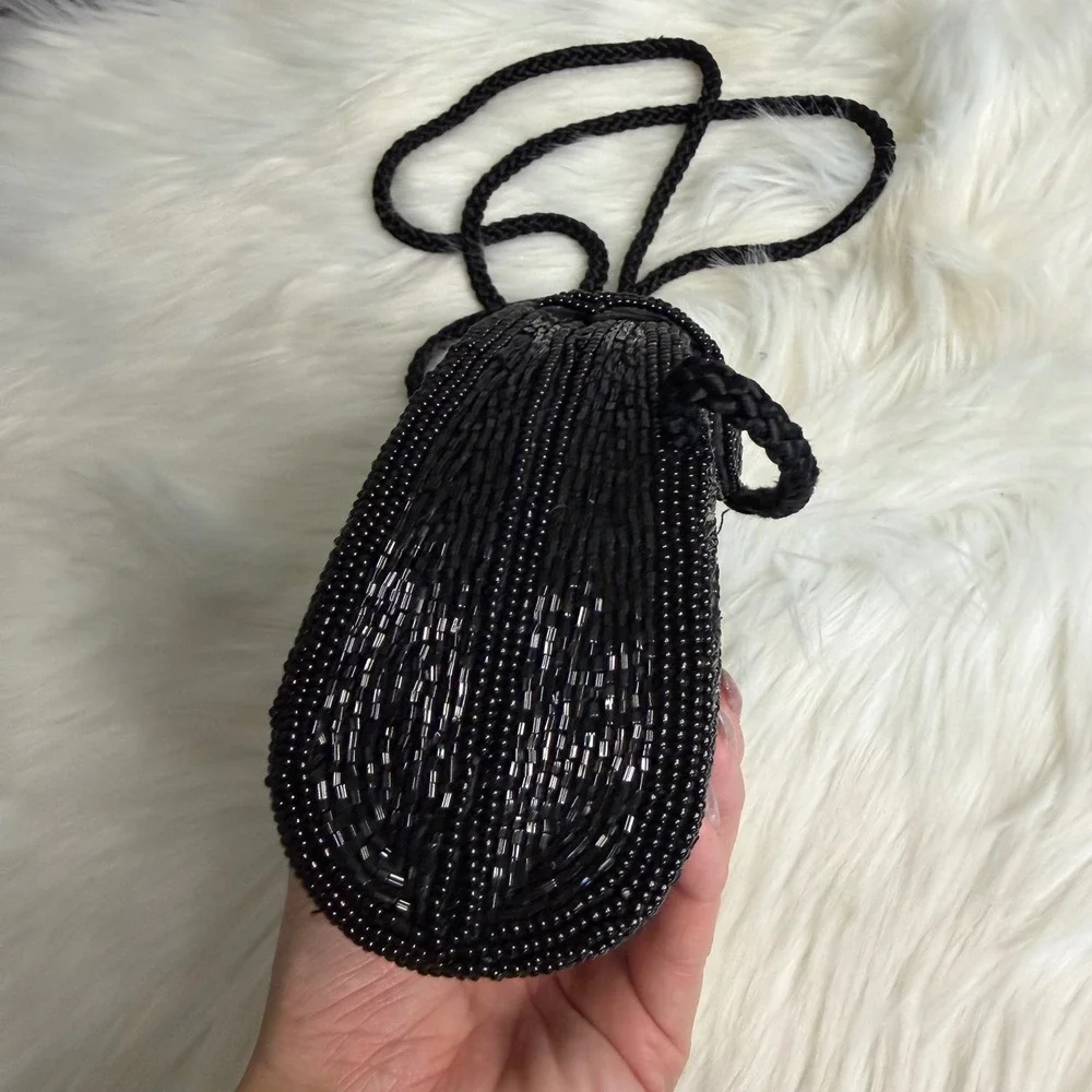 Vintage -‎ Black Beaded Small Purse with Lipstick Holder